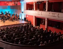 Bun venit, iubitori ai culturii și ai frumosului, într-un...