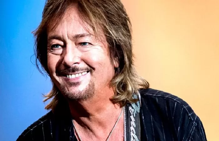 17-Chris-Norman-–-The-Voice-of-Smokie-