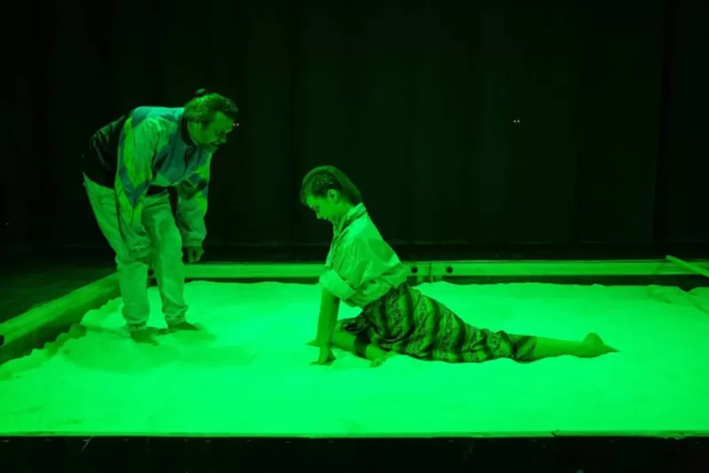 Sclavi (cu final rescris) -1