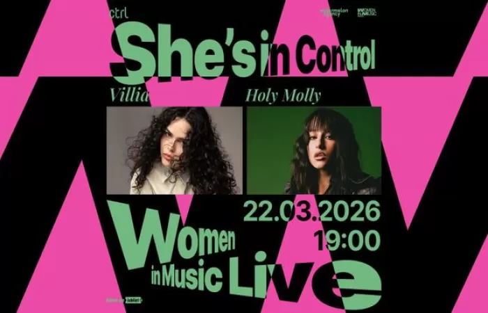 18-Villia---Holy-Molly-•-She-s-in-Control