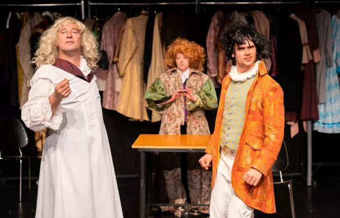 7--Aproape--Toate-operele-lui-Molière-