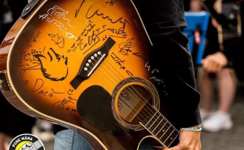 Cursuri de chitară organizate de Asociația Culturală Play -1