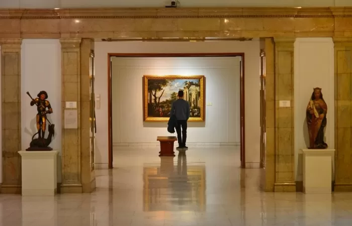 16-Klimt-și-sarutul---Exhibition-on-Screen--Klimt---The-Kiss-