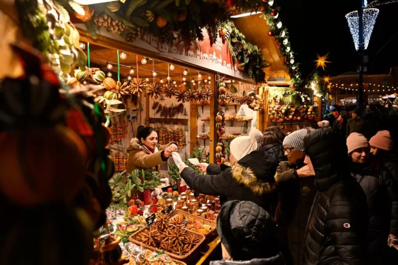 Târgul de Crăciun 2025 -1